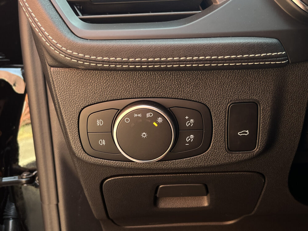 Ford FOCUS Wagon 1.5 EcoBoost Vignale // LEDER+ELEK STOEL // SCHUIF-KANTELDAK // HEAD-UP DISPLAY // B&O SOUND // KEYLESS // CAMERA // WINTERPACK  22