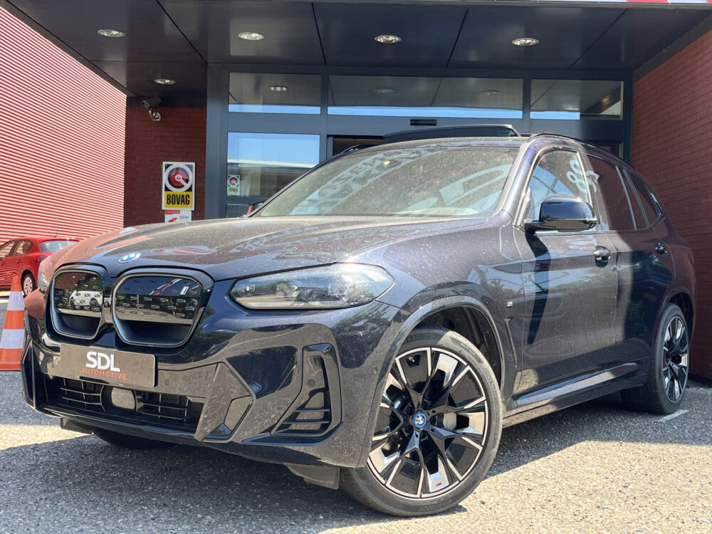 BMW iX3 High Executive 80 kWh 100%SOH!! // SHADOW LINE PACK // M-PAKKET // NAVI // HARMAN KARDON AUDIO // MEMORY SEATS // PANO-SCHUIF-KA 1