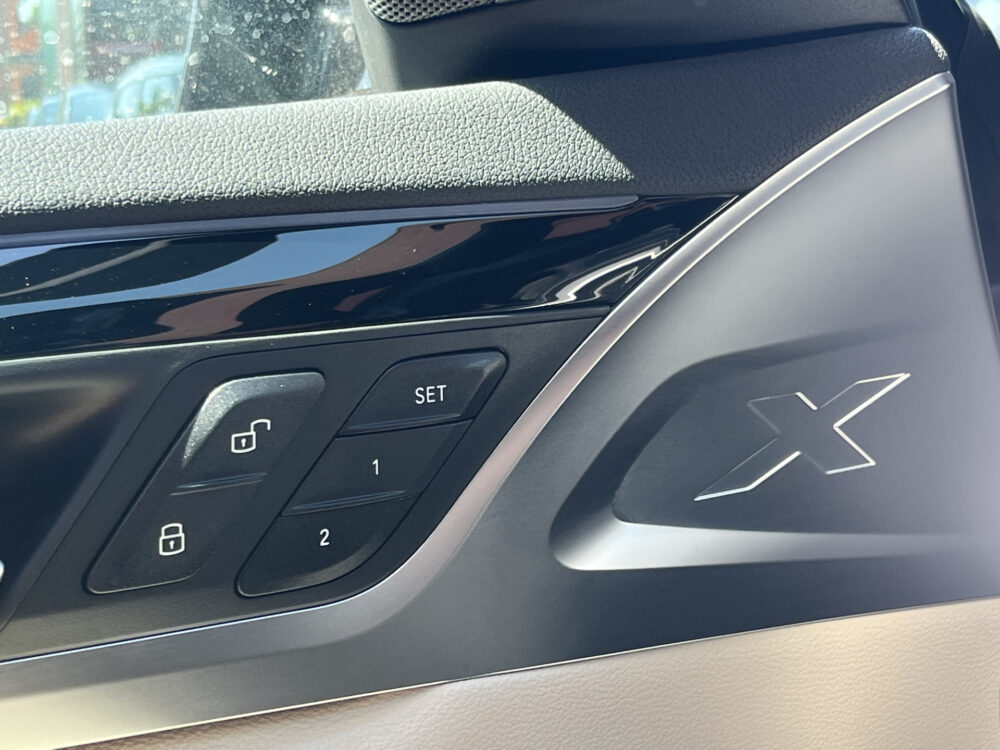 BMW iX3 High Executive 80 kWh 100%SOH!! // SHADOW LINE PACK // M-PAKKET // NAVI // HARMAN KARDON AUDIO // MEMORY SEATS // PANO-SCHUIF-KA 11