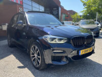 BMW X3 xDrive20i High Executive // NAVI // CAMERA // TREKHAAK // PANO -SCHUIF KANTELDAK // M-PAKKET!! // 42