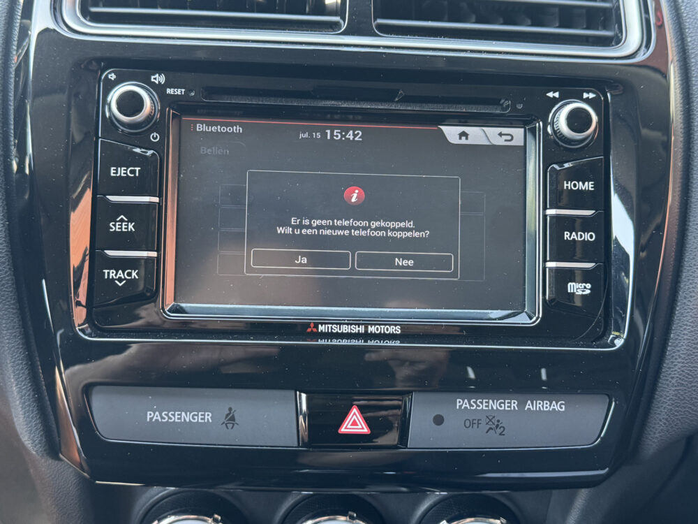 Mitsubishi ASX 1.6 Cleartec Connect Pro // NAVI // CAMERA // TREKHAAK // CLIMA // CRUISE // APPLE CARPLAY - ANDROID AUTO // KEY LESS ENTRY // 15