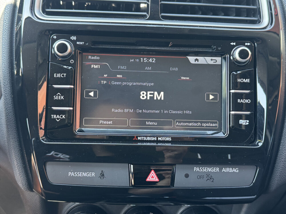 Mitsubishi ASX 1.6 Cleartec Connect Pro // NAVI // CAMERA // TREKHAAK // CLIMA // CRUISE // APPLE CARPLAY - ANDROID AUTO // KEY LESS ENTRY // 17