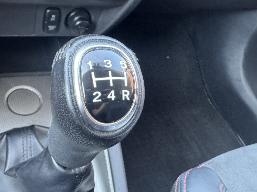 Mitsubishi ASX 1.6 Cleartec Connect Pro // NAVI // CAMERA // TREKHAAK // CLIMA // CRUISE // APPLE CARPLAY - ANDROID AUTO // KEY LESS ENTRY // 24