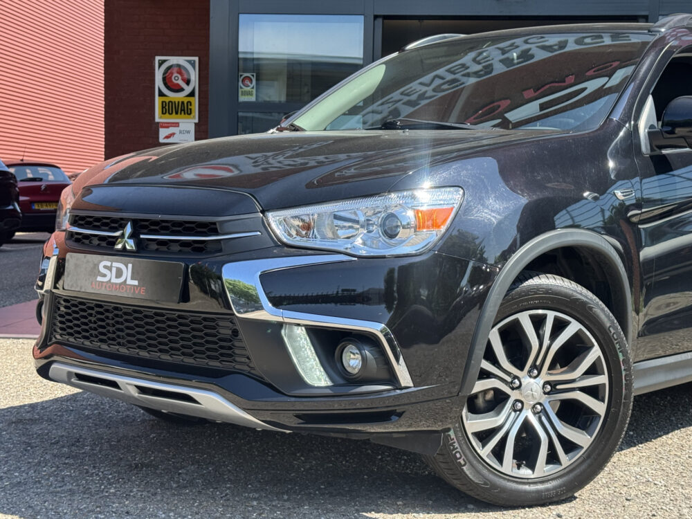 Mitsubishi ASX 1.6 Cleartec Connect Pro // NAVI // CAMERA // TREKHAAK // CLIMA // CRUISE // APPLE CARPLAY - ANDROID AUTO // KEY LESS ENTRY // 6