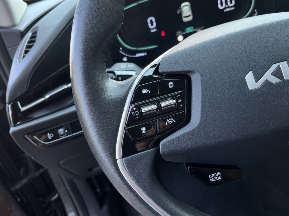 Kia Niro 1.6 GDi Hybrid DynamicLine // ADAPT. CRUISE // LED // CAMERA+SENSOREN // NAVI+CARPLAY // STUUR+STOELVERWARMING // 17