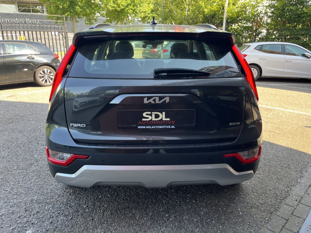 Kia Niro 1.6 GDi Hybrid DynamicLine // ADAPT. CRUISE // LED // CAMERA+SENSOREN // NAVI+CARPLAY // STUUR+STOELVERWARMING // 6
