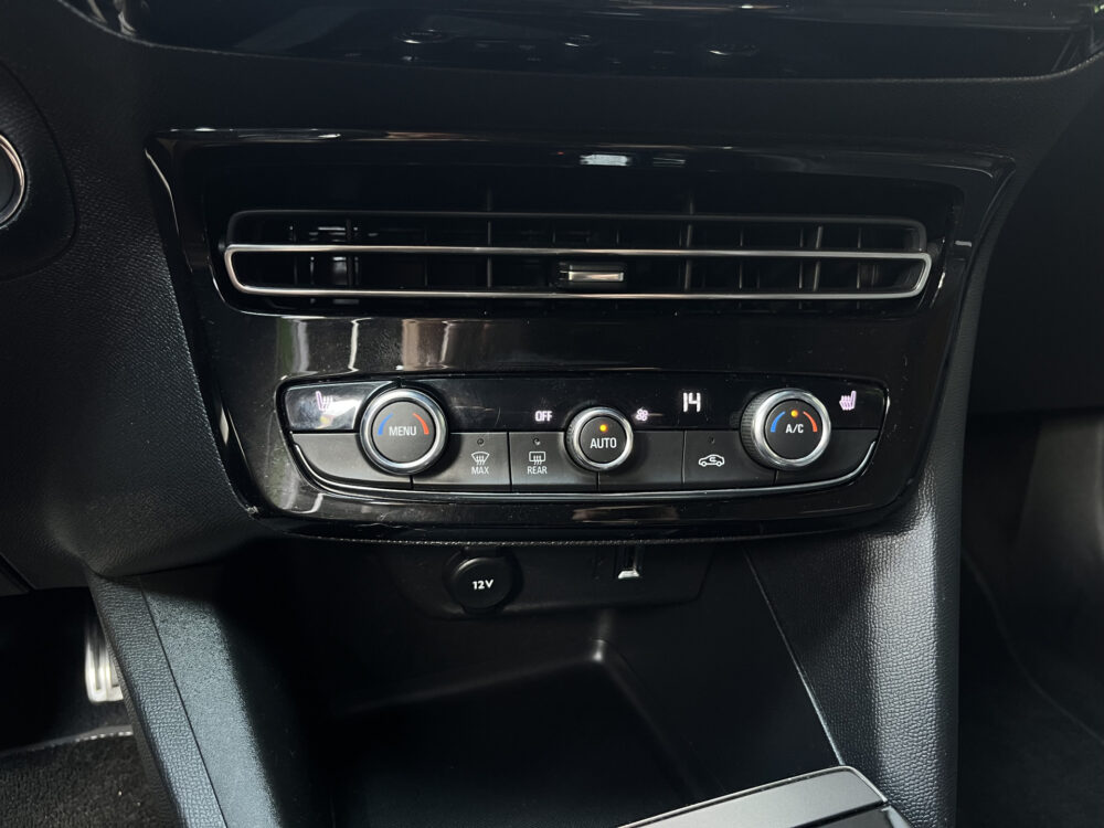 Opel Mokka 1.2 Turbo Ultimate // ADAPT. CRUISE // DODEHOEK // KEYLESS // CAMERA // LEDER-ALCANTARA // NAVI+CARPLAY // 25