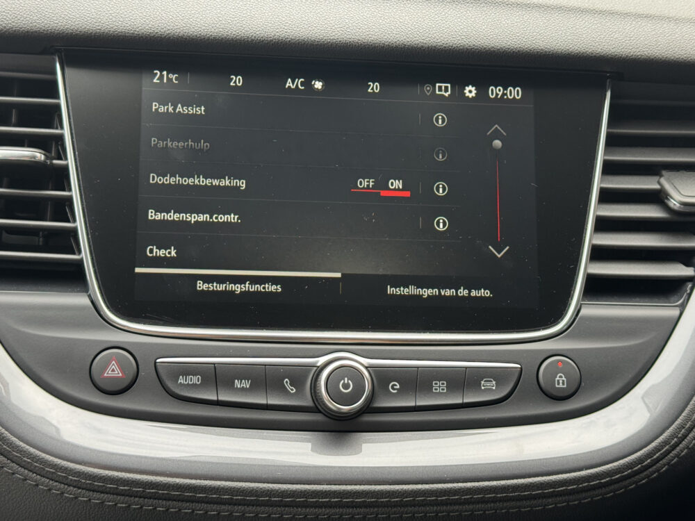 Opel Grandland X 1.6 Turbo Hybrid Ultimate // MEMORY SEATS // ADAPTIVE CRUISE // STOEL VERKOELING- VERWARMING // CAMERA // NAVI // TREKHAAK! / 17
