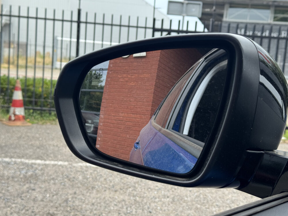 Opel Grandland X 1.6 Turbo Hybrid Ultimate // MEMORY SEATS // ADAPTIVE CRUISE // STOEL VERKOELING- VERWARMING // CAMERA // NAVI // TREKHAAK! / 31