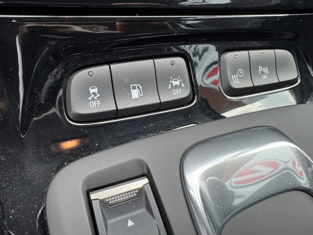 Opel Grandland X 1.6 Turbo Hybrid Ultimate // MEMORY SEATS // ADAPTIVE CRUISE // STOEL VERKOELING- VERWARMING // CAMERA // NAVI // TREKHAAK! / 34