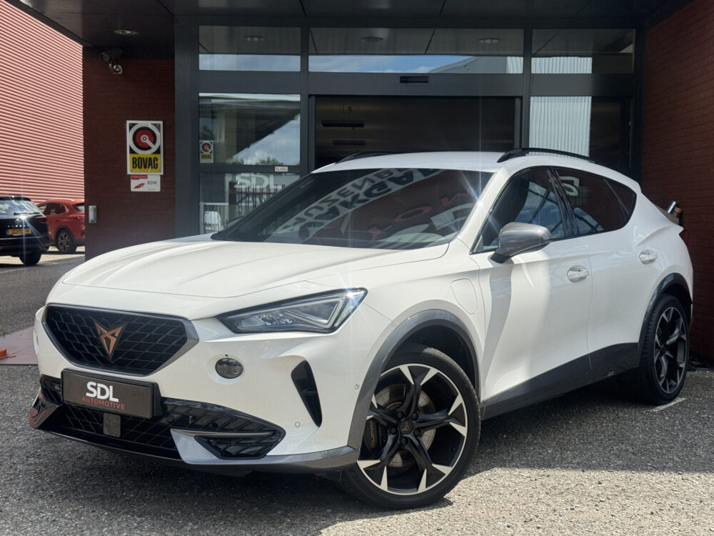 CUPRA Formentor 1.4 e-Hybrid VZ Copper Edition // NAVI // CAMERA // ADAPTIVE CRUISE // CLIMA // 1