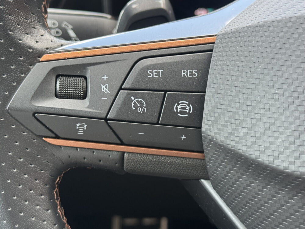 CUPRA Formentor 1.4 e-Hybrid VZ Copper Edition // NAVI // CAMERA // ADAPTIVE CRUISE // CLIMA // 12