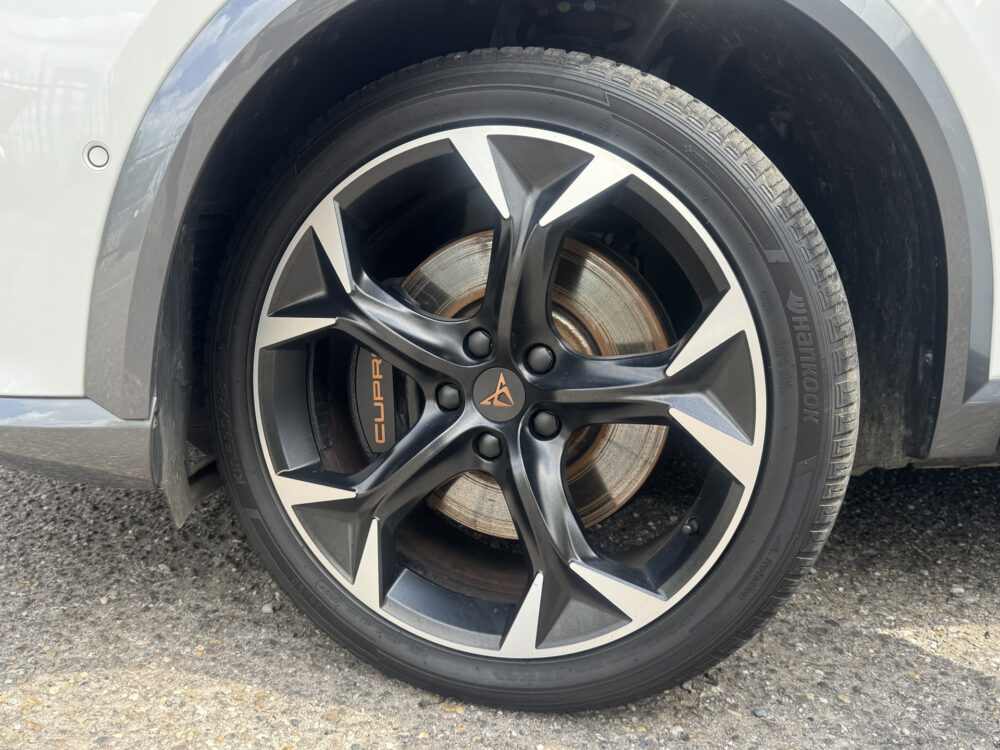 CUPRA Formentor 1.4 e-Hybrid VZ Copper Edition // NAVI // CAMERA // ADAPTIVE CRUISE // CLIMA // 7