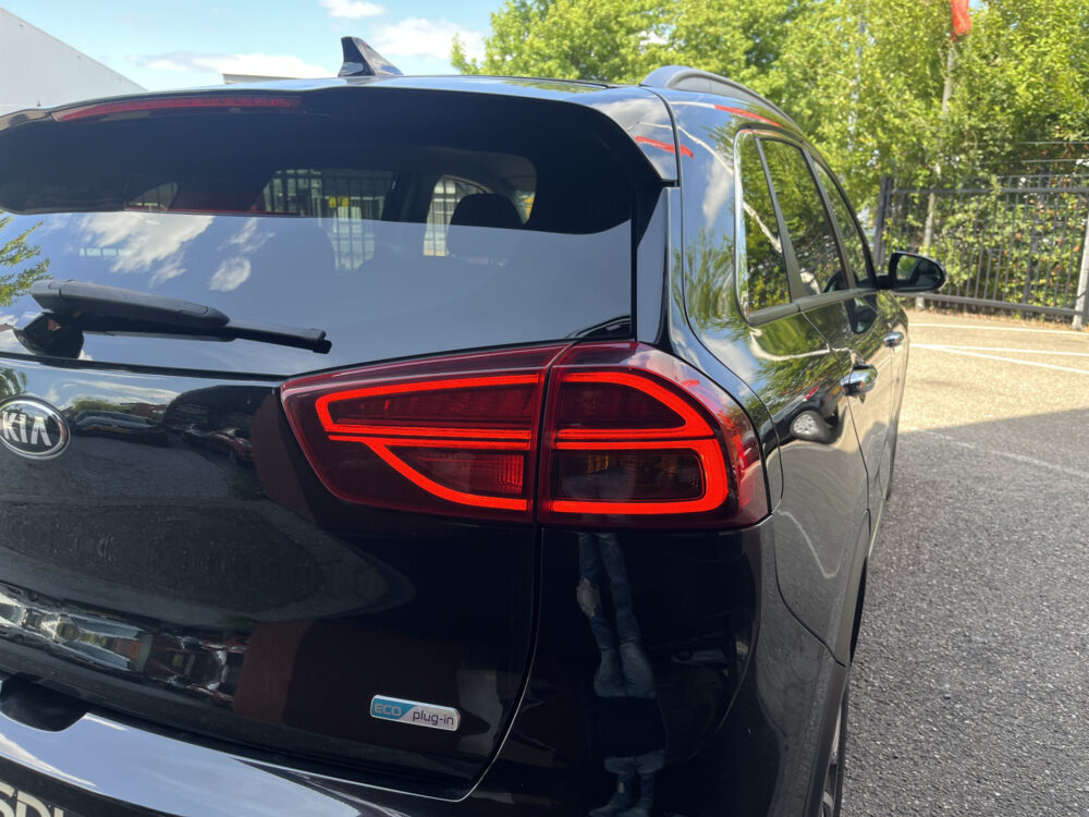 Kia Niro 1.6 GDi PHEV DynamicLine // ADAPT. CRUISE // AFN. TREKHAAK // CAMERA+SENSOREN // HALF LEDER // NAVI+CARPLAY // 13