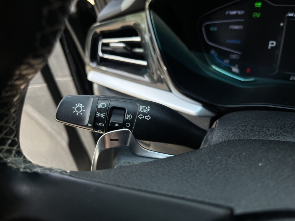 Kia Niro 1.6 GDi PHEV DynamicLine // ADAPT. CRUISE // AFN. TREKHAAK // CAMERA+SENSOREN // HALF LEDER // NAVI+CARPLAY // 23