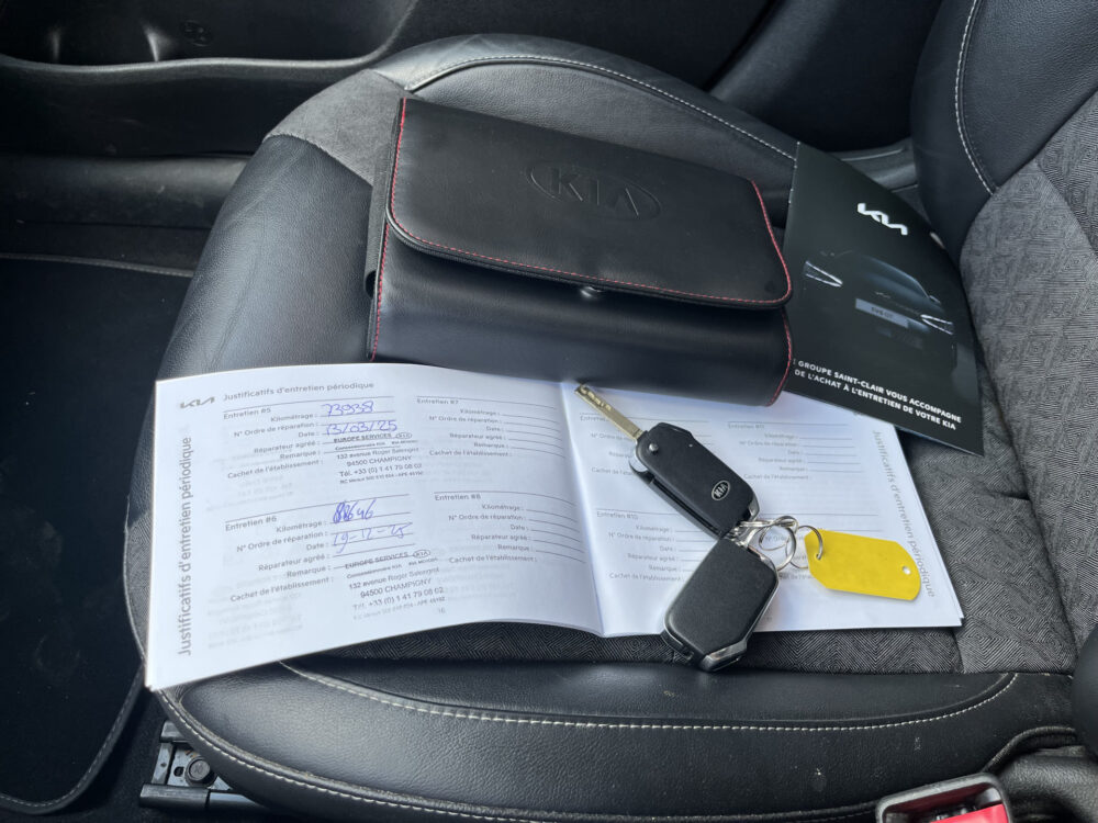 Kia Niro 1.6 GDi PHEV DynamicLine // ADAPT. CRUISE // AFN. TREKHAAK // CAMERA+SENSOREN // HALF LEDER // NAVI+CARPLAY // 4
