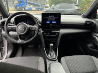 Toyota Yaris Cross 1.5 Hybrid 115 First Edition // ADAPT. CRUISE // KEYLESS // APPLE-ANDROID AUTO // CAMERA // STOELVERWARMING // 50