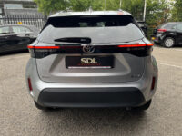 Toyota Yaris Cross 1.5 Hybrid 115 First Edition // ADAPT. CRUISE // KEYLESS // APPLE-ANDROID AUTO // CAMERA // STOELVERWARMING // 38
