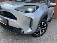 Toyota Yaris Cross 1.5 Hybrid 115 First Edition // ADAPT. CRUISE // KEYLESS // APPLE-ANDROID AUTO // CAMERA+SENSOREN // STOELVERWARMING // 43