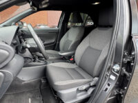 Toyota Yaris Cross 1.5 Hybrid 115 First Edition // ADAPT. CRUISE // KEYLESS // APPLE-ANDROID AUTO // CAMERA+SENSOREN // STOEL + STUUR VERWARMING // 37