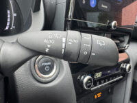 Toyota Yaris Cross 1.5 Hybrid 115 First Edition // ADAPT. CRUISE // KEYLESS // APPLE-ANDROID AUTO // CAMERA+SENSOREN // STOEL + STUUR VERWARMING // 52