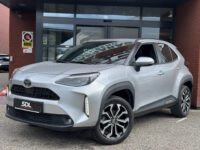 Toyota Yaris Cross 1.5 Hybrid 115 First Edition // ADAPT. CRUISE // KEYLESS // APPLE-ANDROID AUTO // CAMERA+SENSOREN // STOEL + STUUR VERWARMING // 31