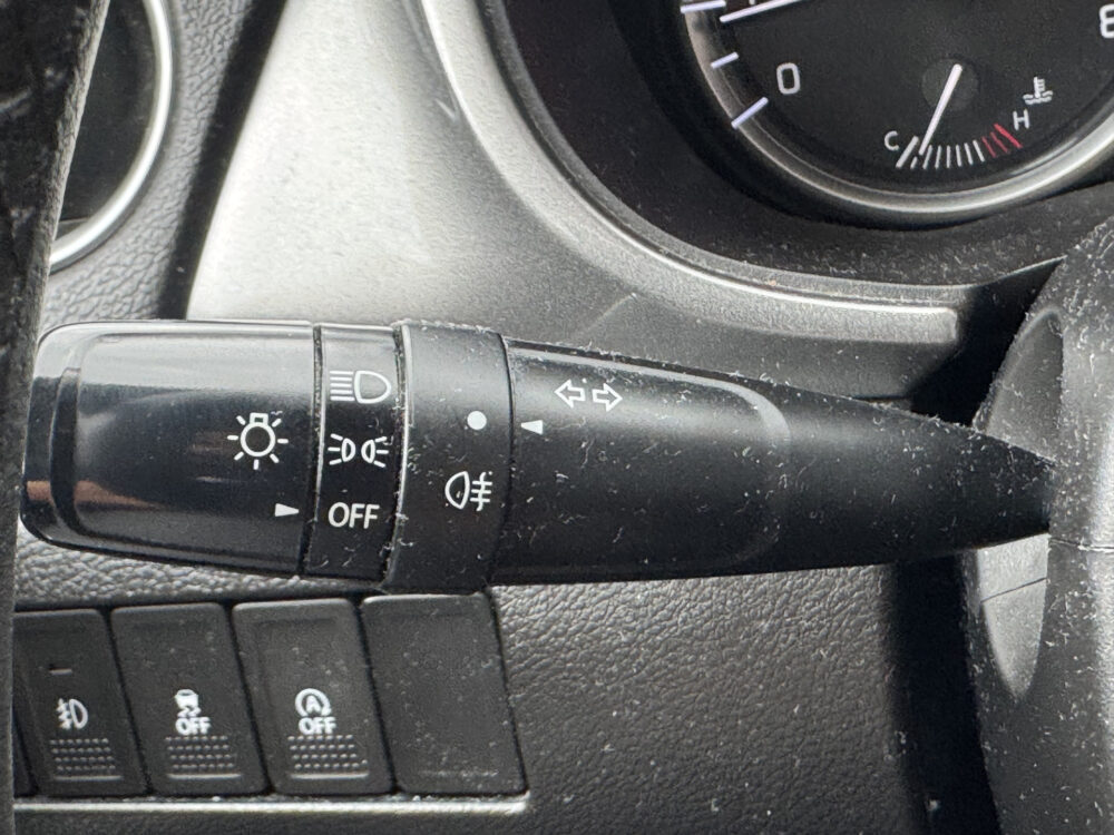 Suzuki Vitara 1.6 Exclusive // TREKHAAK // NAVI // CLIMA // CRUISE // CAMERA // STOEL VERWARMING // APPLE CARPLAY-ANDROID AUTO // 22