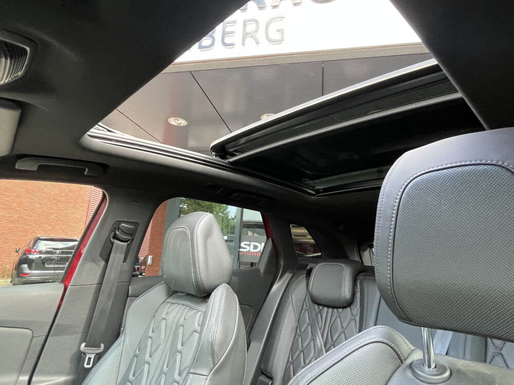 Peugeot 3008 1.6 TURBO GT Line // FULL OPTIONS!! // TREKHAAK // MASSAGE STOELEN // FOCAL PREMIUM AUDIO // ADAPTIVE CRUISE // PANO SCHUIF-KANT 13