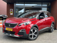 Peugeot 3008 1.6 TURBO GT Line // FULL OPTIONS!! // TREKHAAK // MASSAGE STOELEN // FOCAL PREMIUM AUDIO // ADAPTIVE CRUISE // PANO SCHUIF-KANT 43