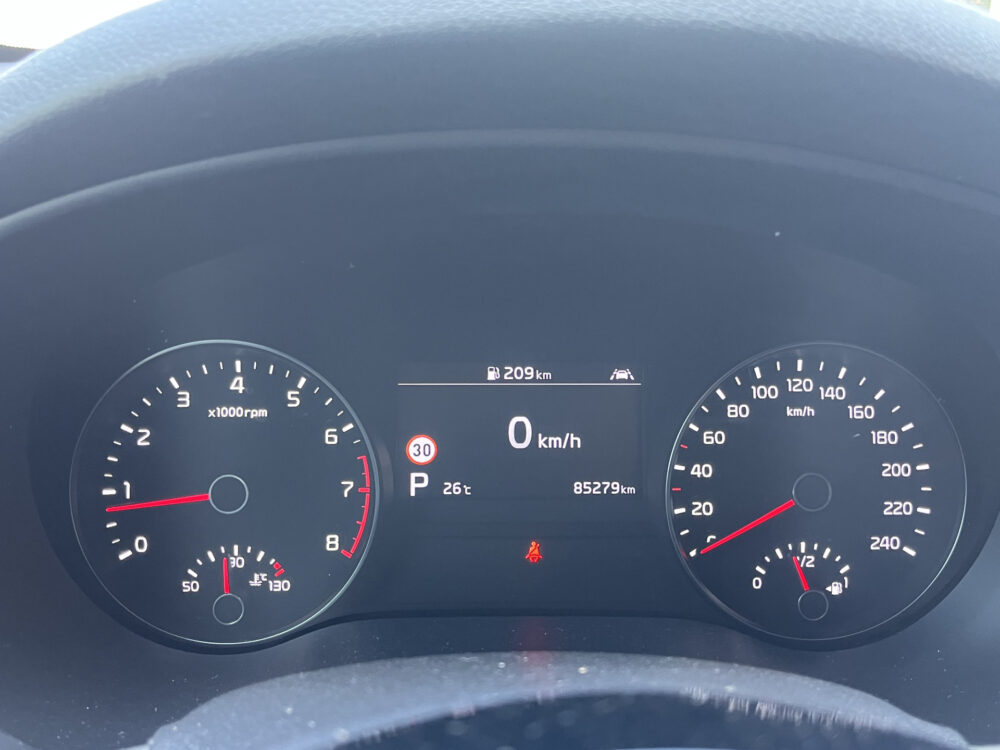 Kia Sportage 1.6 T-GDI Black Edition // NAVI // JBL PREMIUM AUDIO // CRUISE // PANO-SCHUIF KANTEL DAK // DODEN HOEK SENSOR // 23