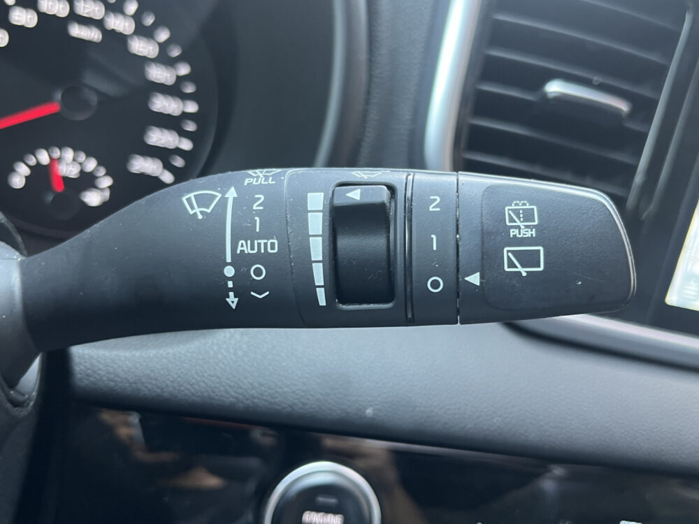 Kia Sportage 1.6 T-GDI Black Edition // NAVI // JBL PREMIUM AUDIO // CRUISE // PANO-SCHUIF KANTEL DAK // DODEN HOEK SENSOR // 27