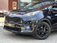 Kia Sportage 1.6 T-GDI Black Edition // NAVI // JBL PREMIUM AUDIO // CRUISE // PANO-SCHUIF KANTEL DAK // DODEN HOEK SENSOR // 44