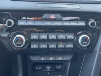 Kia Sportage 1.6 T-GDI Black Edition // NAVI // JBL PREMIUM AUDIO // CRUISE // PANO-SCHUIF KANTEL DAK // DODEN HOEK SENSOR // 59