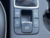 Kia Sportage 1.6 T-GDI Black Edition // NAVI // JBL PREMIUM AUDIO // CRUISE // PANO-SCHUIF KANTEL DAK // DODEN HOEK SENSOR // 66