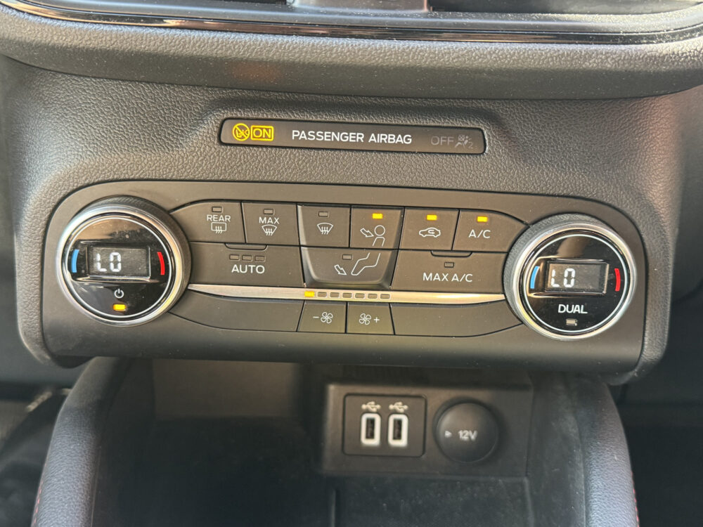 Ford Kuga 2.5 PHEV ST-Line // ADAPT. CRUISE // DODEHOEK // KEYLESS // CAMERA+SENSOREN // NAVI+CARPLAY // 11