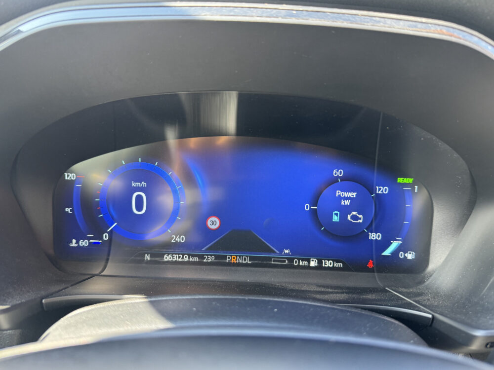 Ford Kuga 2.5 PHEV ST-Line // ADAPT. CRUISE // DODEHOEK // KEYLESS // CAMERA+SENSOREN // NAVI+CARPLAY // 4