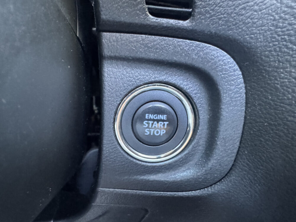 Suzuki Vitara 1.6 High Executive // SCHUIF-KANTELDAK // ADAPT. CRUISE // KEYLESS // CAMERA+SENSOREN // STOELVERWARMING // 29