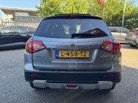 Suzuki Vitara 1.6 High Executive // SCHUIF-KANTELDAK // ADAPT. CRUISE // KEYLESS // CAMERA+SENSOREN // STOELVERWARMING // 39