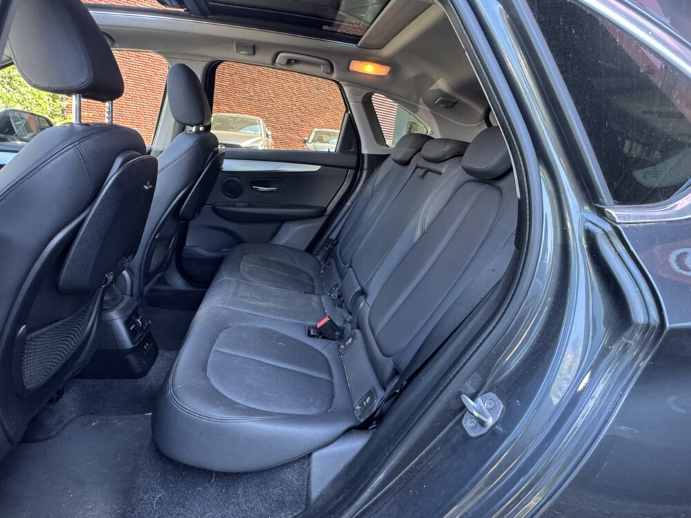 BMW 2 Serie Active Tourer 225xe iPerformance Executive // NAVI // CAMERA // HEAD UP DISPLAY // PANO SCHUIF-KANTEL DAK // CLIMA // CRUISE //  13
