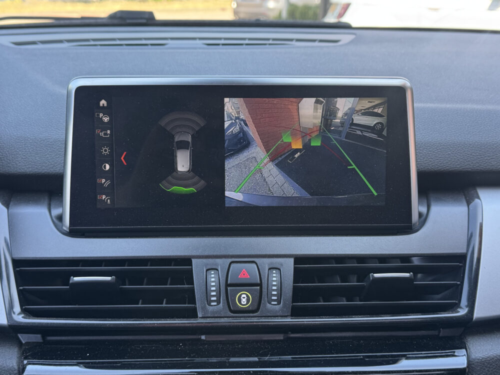 BMW 2 Serie Active Tourer 225xe iPerformance Executive // NAVI // CAMERA // HEAD UP DISPLAY // PANO SCHUIF-KANTEL DAK // CLIMA // CRUISE //  21