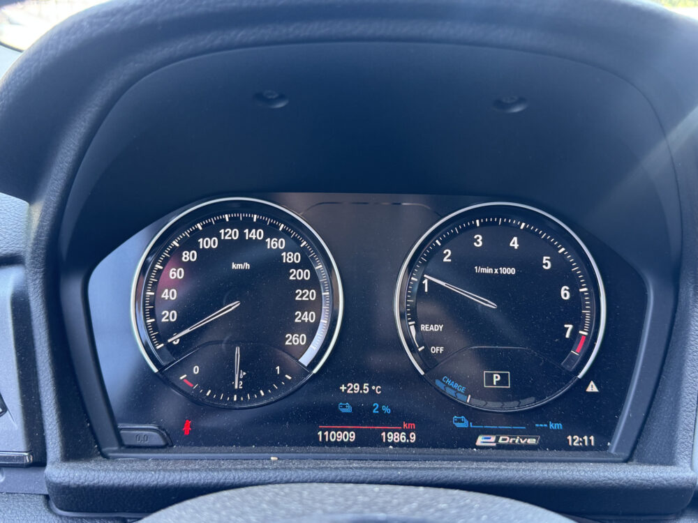 BMW 2 Serie Active Tourer 225xe iPerformance Executive // NAVI // CAMERA // HEAD UP DISPLAY // PANO SCHUIF-KANTEL DAK // CLIMA // CRUISE //  22