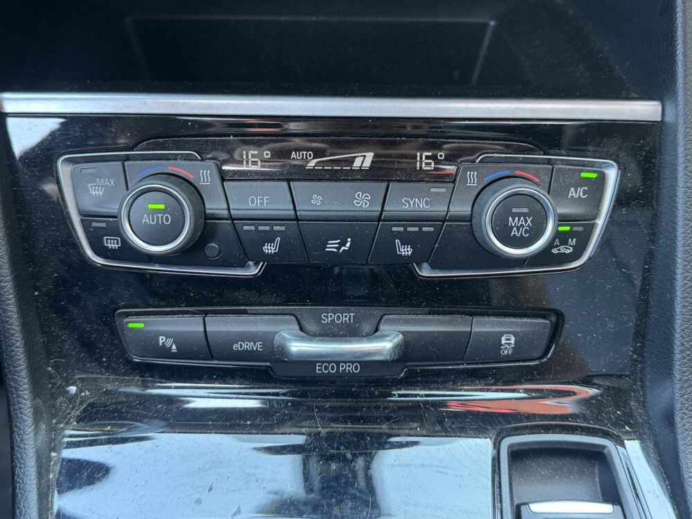 BMW 2 Serie Active Tourer 225xe iPerformance Executive // NAVI // CAMERA // HEAD UP DISPLAY // PANO SCHUIF-KANTEL DAK // CLIMA // CRUISE //  23