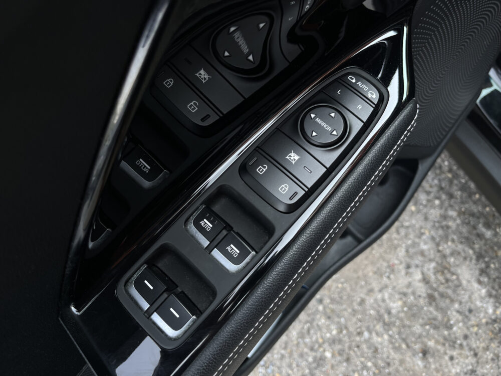 Kia Niro EV ExecutiveLine 64.8 kWh // SCHUIF-KANTELDAK // LEDER // ELEK.STOEL+GEHEUGEN // DODEHOEK // JBL // KEYLESS // STOELVERKOELING-VERW 24