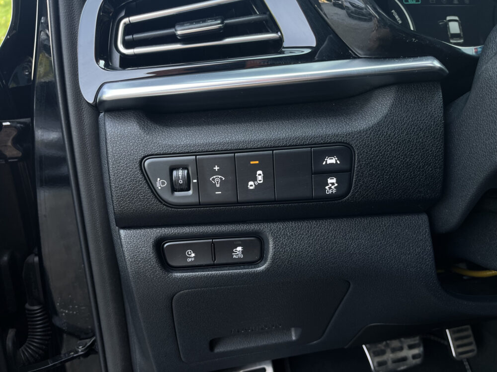 Kia Niro EV ExecutiveLine 64.8 kWh // SCHUIF-KANTELDAK // LEDER // ELEK.STOEL+GEHEUGEN // DODEHOEK // JBL // KEYLESS // STOELVERKOELING-VERW 26