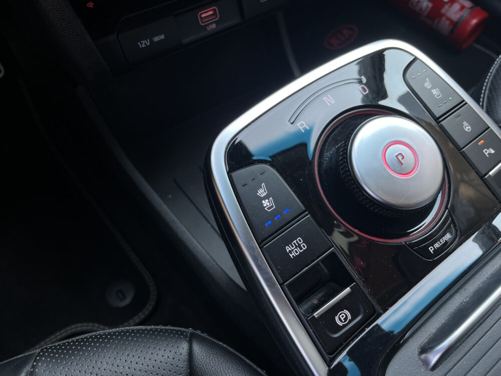 Kia Niro EV ExecutiveLine 64.8 kWh // SCHUIF-KANTELDAK // LEDER // ELEK.STOEL+GEHEUGEN // DODEHOEK // JBL // KEYLESS // STOELVERKOELING-VERW 29