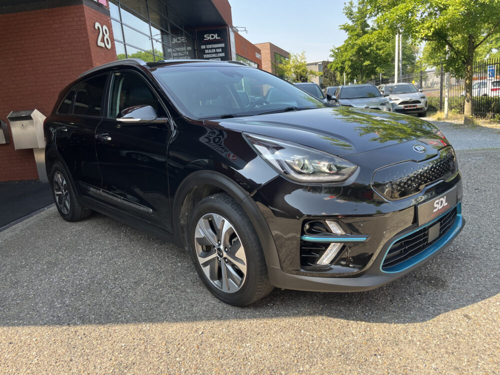 Kia Niro EV ExecutiveLine 64.8 kWh // SCHUIF-KANTELDAK // LEDER // ELEK.STOEL+GEHEUGEN // DODEHOEK // JBL // KEYLESS // STOELVERKOELING-VERW 9