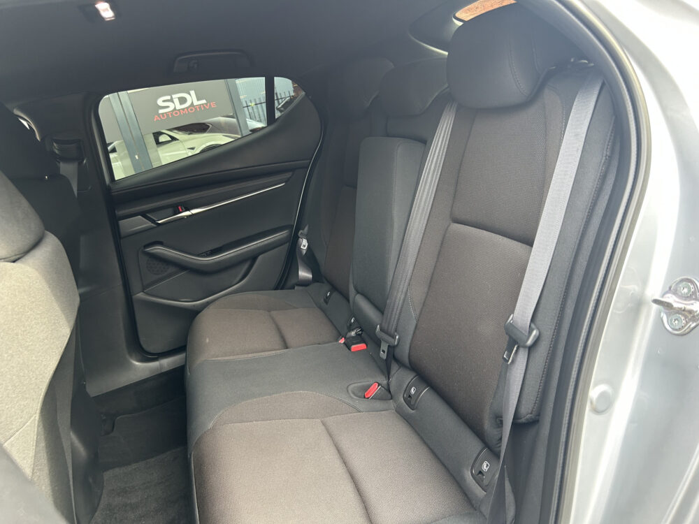 Mazda 3 2.0 e-SkyActiv-X M Hybrid 180PK!! Comfort // BOSE PREMIUM AUDIO // NAVI // CAMERA // ADAPTIVE CRUISE // APPLE CARPLAY - ANDROID  29