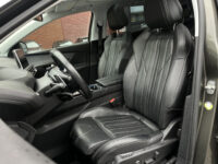Peugeot 5008 1.6 Turbo Allure 181PK! // LEDER // ELEK.STOEL+GEHEUGEN // SCHUIF-KANTELDAK // CAMERA+SENSOREN // NAVI // STOELVERWARMING // 46