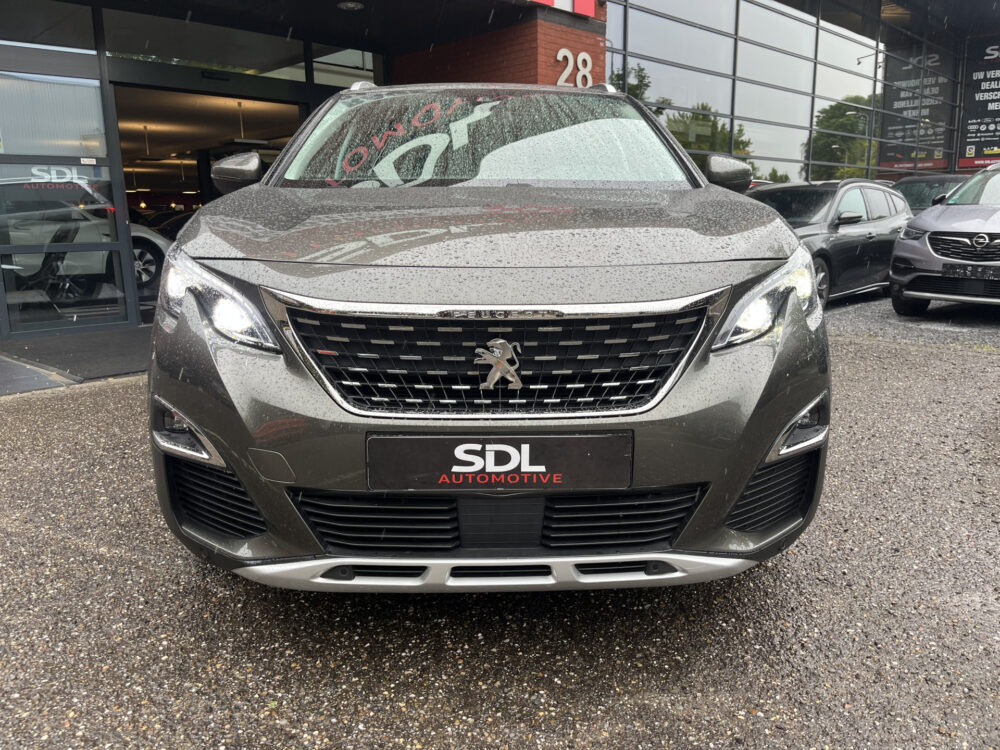 Peugeot 5008 1.6 Turbo Allure 181PK! // LEDER // ELEK.STOEL+GEHEUGEN // SCHUIF-KANTELDAK // CAMERA+SENSOREN // NAVI // STOELVERWARMING // 9