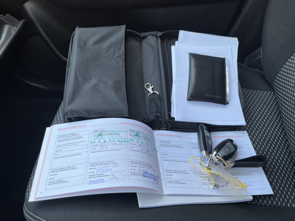 Suzuki Vitara 1.5 Hybrid Style AllGrip // AFN. TREKHAAK // ADAPT. CRUISE // KEYLESS // CAMERA // APPLE CARPLAY / ANDROID AUTO 4